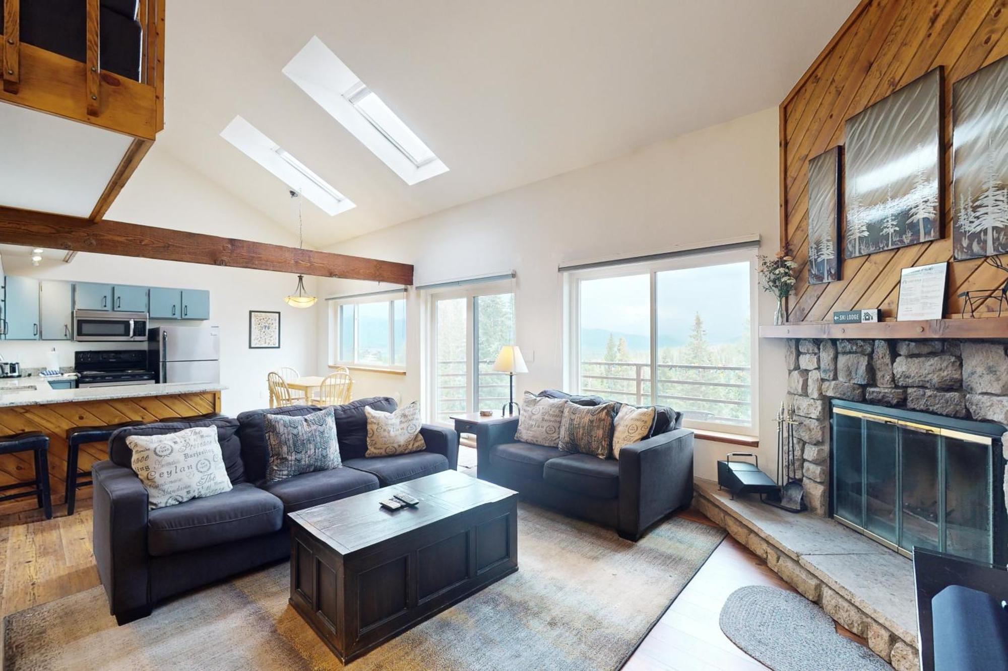 Buffalo Ridge Condos Silverthorne Room photo